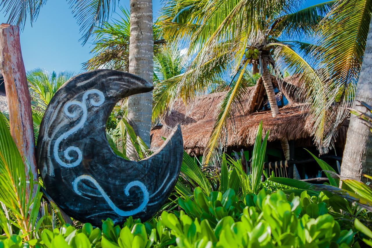 Cabanas La Luna Hotel Tulum Pueblo Buitenkant foto