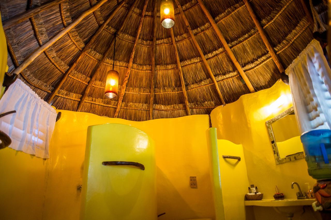 Cabanas La Luna Hotel Tulum Pueblo Buitenkant foto