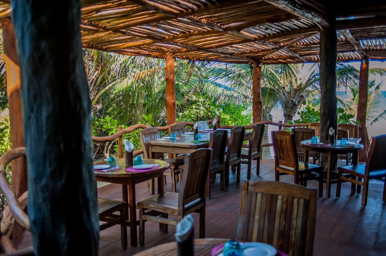Cabanas La Luna Hotel Tulum Pueblo Buitenkant foto