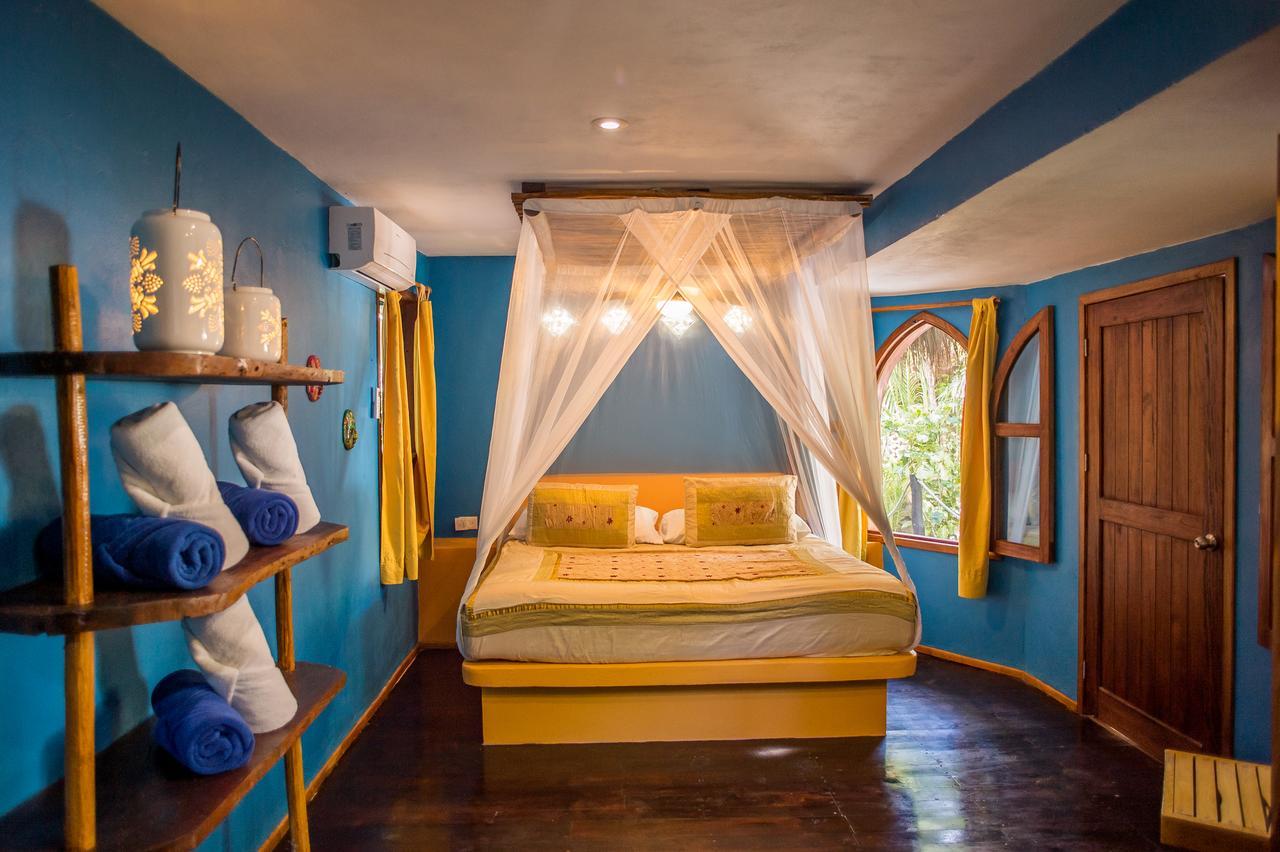 Cabanas La Luna Hotel Tulum Pueblo Buitenkant foto