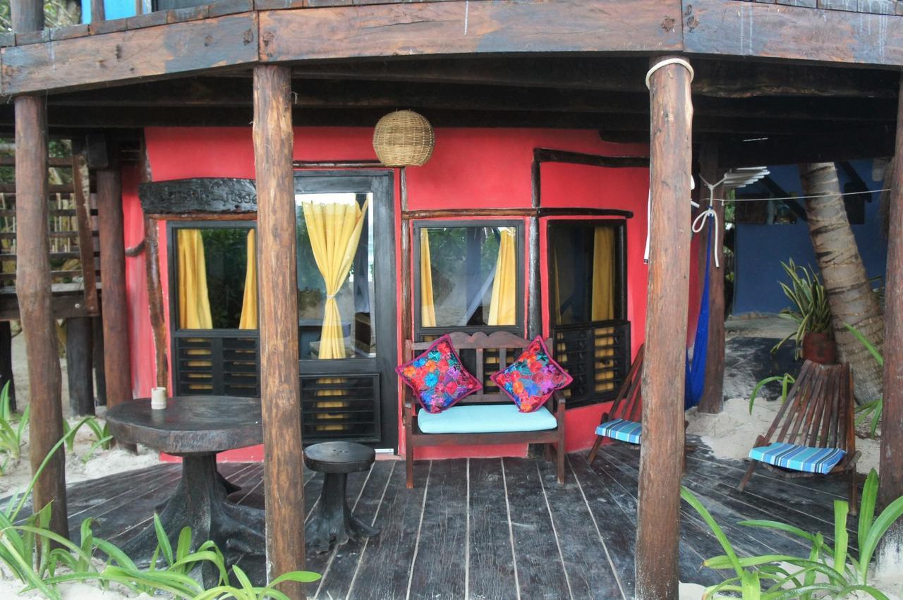 Cabanas La Luna Hotel Tulum Pueblo Buitenkant foto